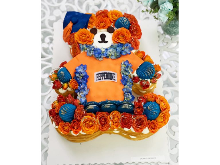 Pepperdine bears crumbles patisserie